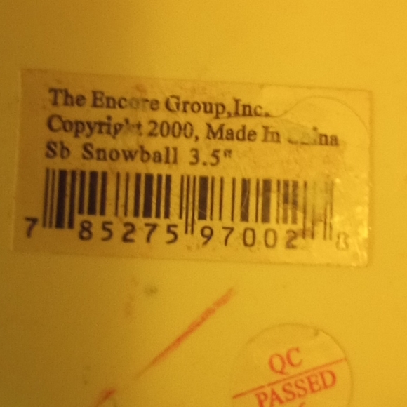 The Encore Group Snow Buddy with snowballs figurine. Extra cute. - Picture 3 of 6